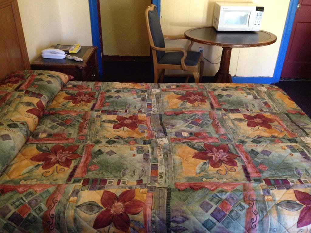 Florida Motel Γκέινσβιλ Δωμάτιο φωτογραφία