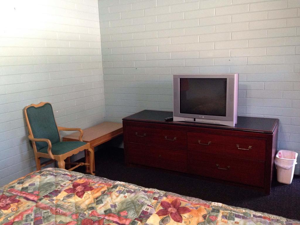 Florida Motel Γκέινσβιλ Δωμάτιο φωτογραφία